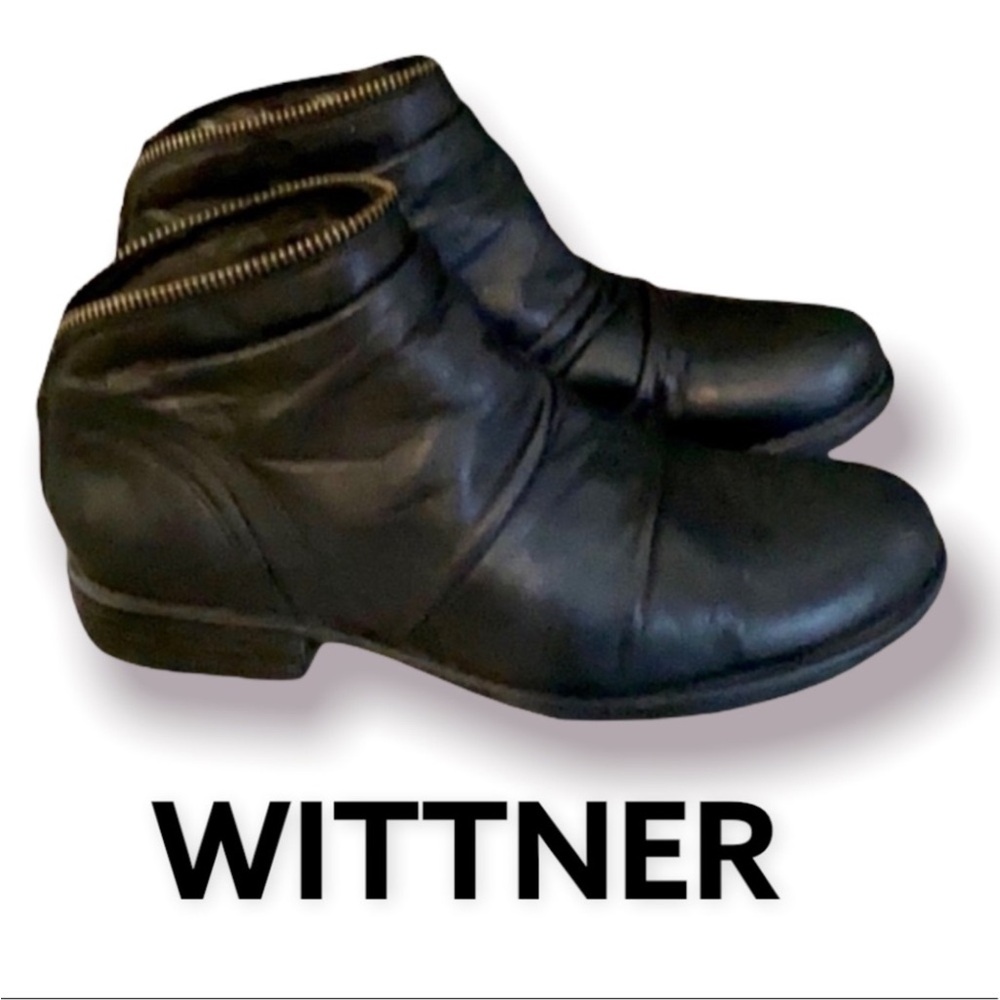 Authentic Wittner designer black leather ankle boots sz 7.5 Euro sz 38